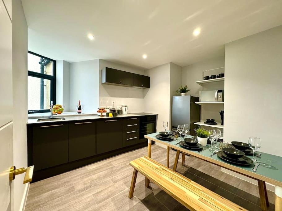 Massive 3 Bedroom - Ground Floor - Near The Beach! Bournemouth Dış mekan fotoğraf