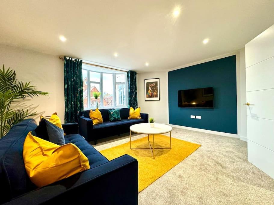 Massive 3 Bedroom - Ground Floor - Near The Beach! Bournemouth Dış mekan fotoğraf